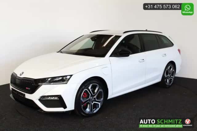 Škoda Octavia (2020) thumbnail 2