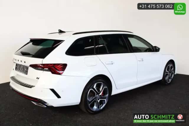 Škoda Octavia (2020) thumbnail 4