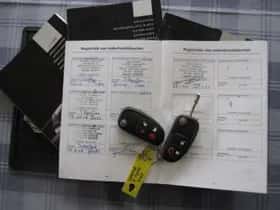 Jaguar X-Type (2005) thumbnail 12