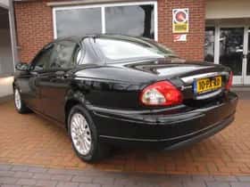 Jaguar X-Type (2005) thumbnail 5