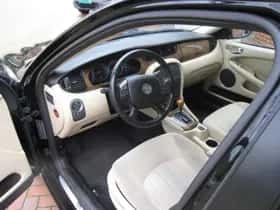 Jaguar X-Type (2005) thumbnail 8