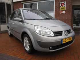 Renault Scénic (2004) thumbnail 3