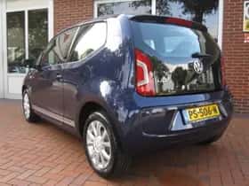 Volkswagen Up (2016) thumbnail 11