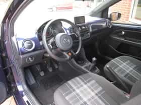 Volkswagen Up (2016) thumbnail 13