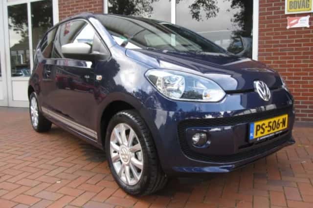 Volkswagen Up (2016) thumbnail 4