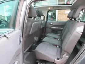 Peugeot 5008 (2011) thumbnail 13