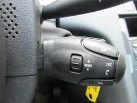 Peugeot 5008 (2011) thumbnail 22