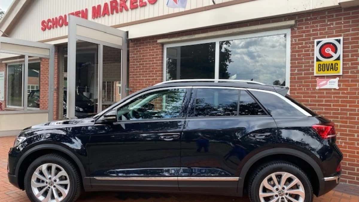 Volkswagen T-Roc (2022) — foto 1