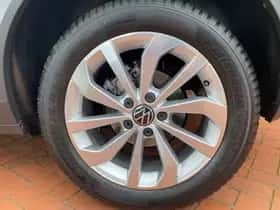 Volkswagen T-Roc (2022) thumbnail 22