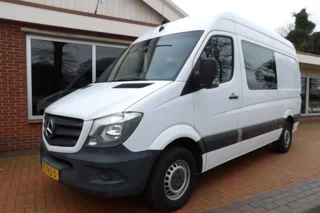 Mercedes-Benz Sprinter (2016) thumbnail 2