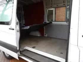 Mercedes-Benz Sprinter (2016) thumbnail 19