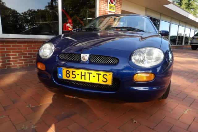 MG F (1999) thumbnail 4