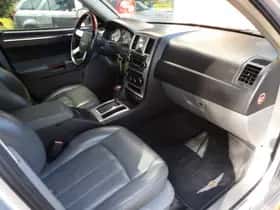 Chrysler 300C (2007) thumbnail 19