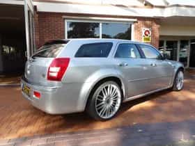 Chrysler 300C (2007) thumbnail 8