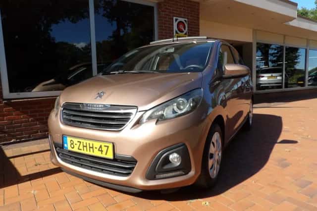 Peugeot 108 (2015) thumbnail 3