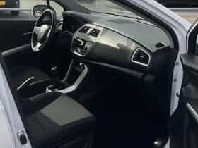 Suzuki SX4 S-Cross (2016) thumbnail 23