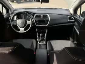 Suzuki SX4 S-Cross (2016) thumbnail 10