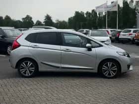 Honda Jazz (2017) thumbnail 6