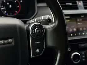 Land Rover Discovery (2018) thumbnail 17