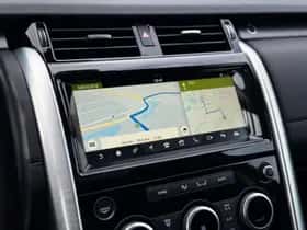 Land Rover Discovery (2018) thumbnail 24