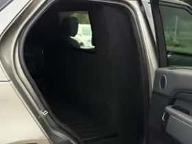 Land Rover Discovery (2018) thumbnail 38