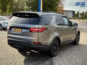 Land Rover Discovery (2018) thumbnail 5