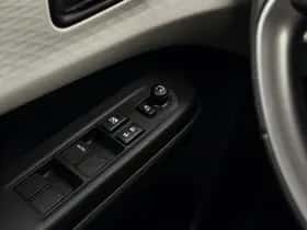 Suzuki Swift (2025) thumbnail 15