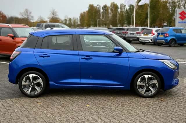 Suzuki Swift (2025) thumbnail 6