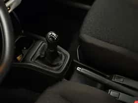 Suzuki Swift (2024) thumbnail 24