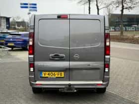 Opel Vivaro (2017) thumbnail 4