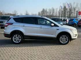 Ford Kuga (2017) thumbnail 6