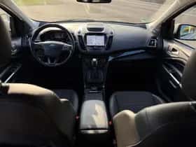 Ford Kuga (2017) thumbnail 10