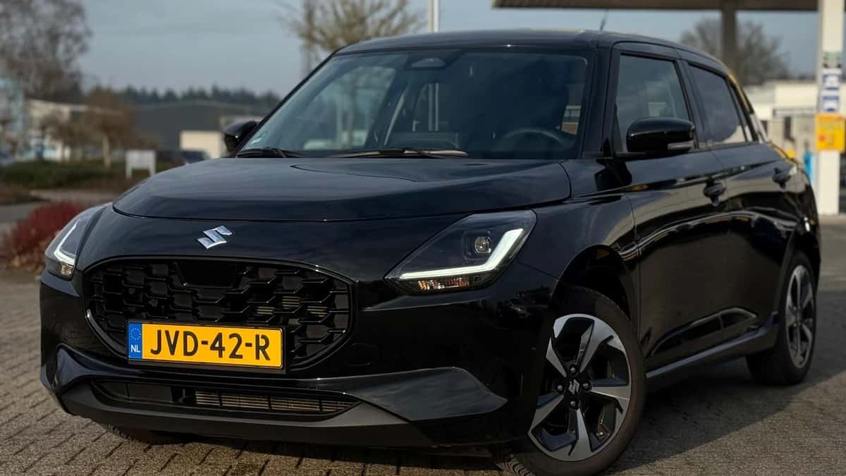 Suzuki Swift (2025) — foto 1
