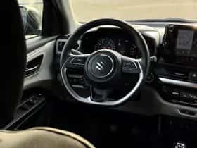 Suzuki Swift (2025) thumbnail 10