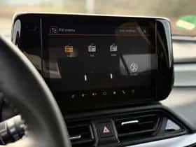 Suzuki Swift (2025) thumbnail 18