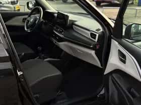 Suzuki Swift (2025) thumbnail 27
