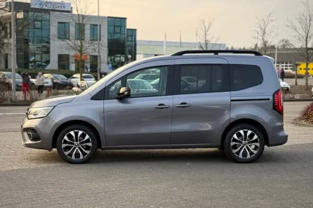 Renault Kangoo (2023) thumbnail 2