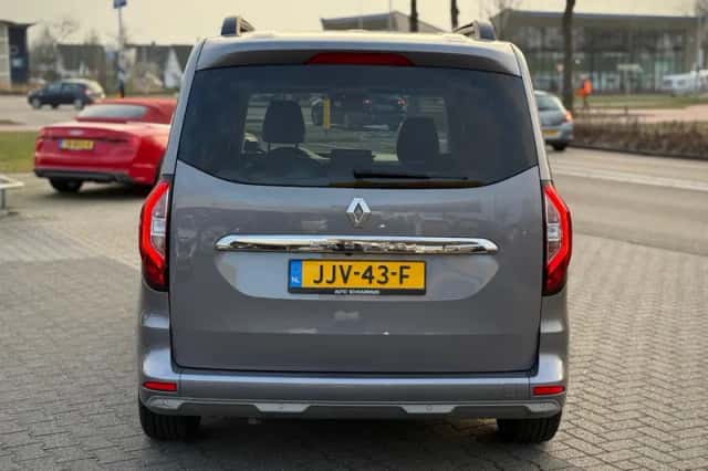 Renault Kangoo (2023) thumbnail 4