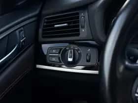 BMW X4 (2016) thumbnail 15