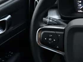 Volvo XC40 (2021) thumbnail 13
