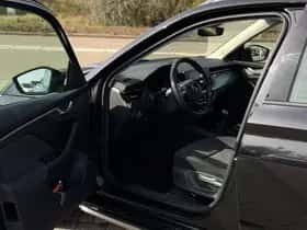 Škoda Kamiq (2021) thumbnail 8