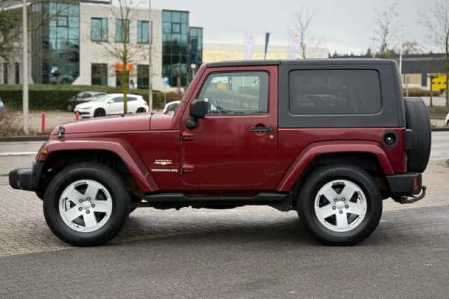 Jeep Wrangler (2008) thumbnail 2