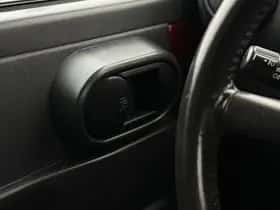 Jeep Wrangler (2008) thumbnail 16