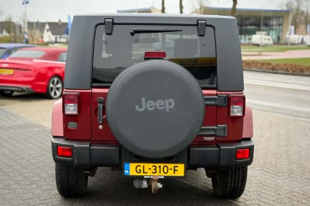 Jeep Wrangler (2008) thumbnail 4