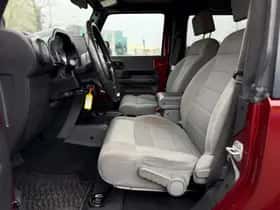 Jeep Wrangler (2008) thumbnail 9