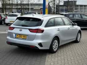 Kia Ceed (2021) thumbnail 5