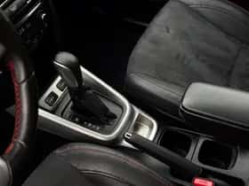 Suzuki Vitara (2015) thumbnail 23