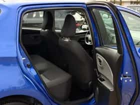 Toyota Yaris (2018) thumbnail 22