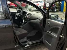 Suzuki Celerio (2016) thumbnail 23