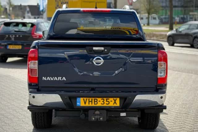 Nissan Navara (2020) thumbnail 4